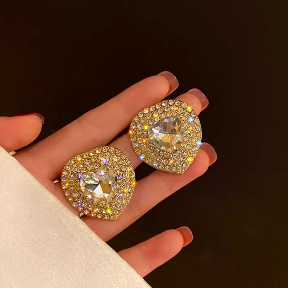 🌟 Gold Plated Heart Crystal Earrings